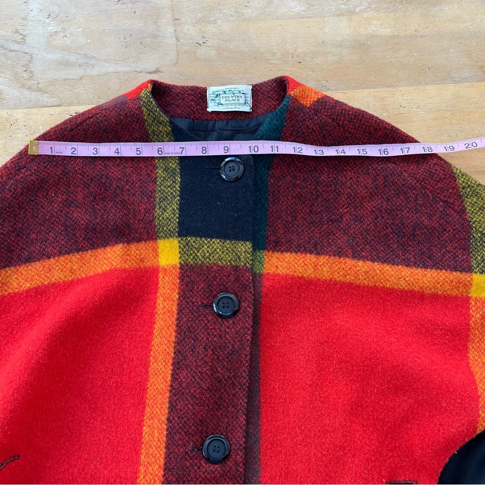 Vintage 70s 80s Rainbow Colorful Plaid Poncho Jacket Medium Short Soft Buttons - Picture 11 of 13